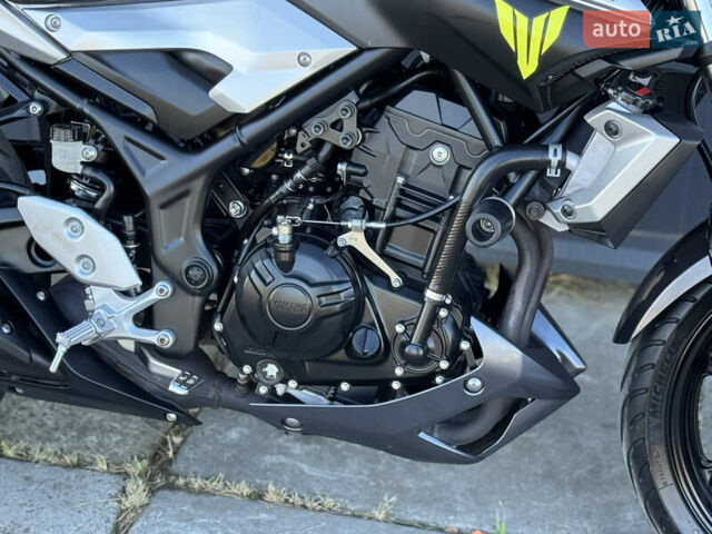 Серый Ямаха MT-03, объемом двигателя 0 л и пробегом 10 тыс. км за 4300 $, фото 5 на Automoto.ua