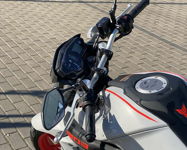 Сірий Ямаха MT-03, об'ємом двигуна 0.32 л та пробігом 7 тис. км за 4600 $, фото 2 на Automoto.ua