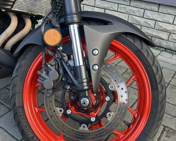 Серый Ямаха MT-03, объемом двигателя 0.32 л и пробегом 25 тыс. км за 4600 $, фото 7 на Automoto.ua