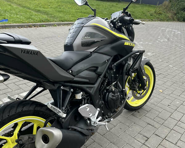 Ямаха MT-03 2017 в Львове на Automoto.ua Серый Ямаха MT-03, объемом двигателя 0.32 л и пробегом 10 тыс. км за 4200 $, фото 13 на Automoto.ua