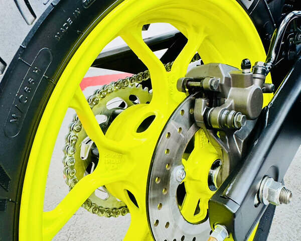 Серый Ямаха MT-03, объемом двигателя 0.32 л и пробегом 3 тыс. км за 5000 $, фото 15 на Automoto.ua