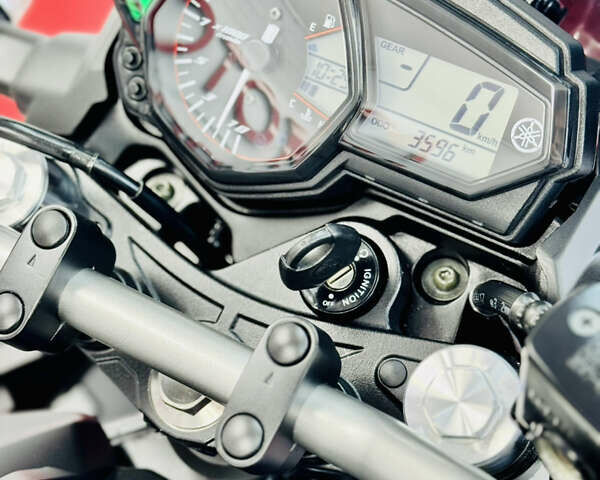 Серый Ямаха MT-03, объемом двигателя 0.32 л и пробегом 3 тыс. км за 5000 $, фото 23 на Automoto.ua