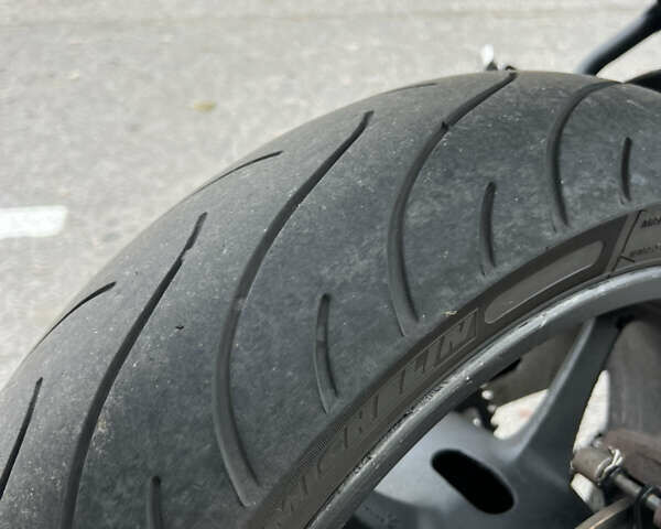 Ямаха MT-03 2006 в Одессе на Automoto.ua Синий Ямаха MT-03, объемом двигателя 0.6 л и пробегом 34 тыс. км за 3800 $, фото 7 на Automoto.ua