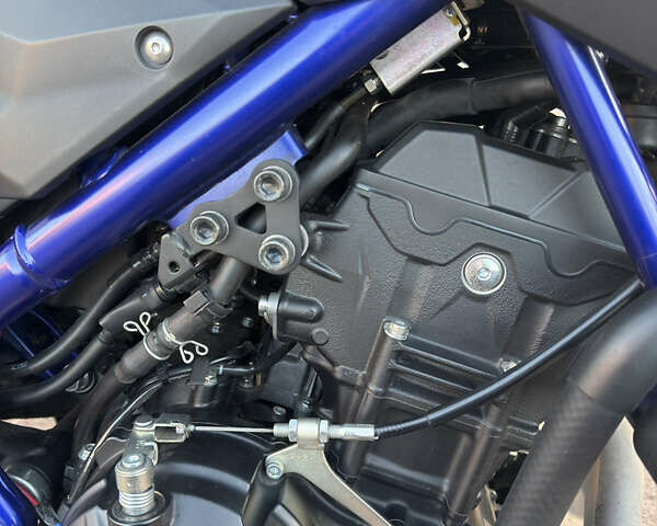 Синий Ямаха MT-03, объемом двигателя 0.32 л и пробегом 23 тыс. км за 4300 $, фото 5 на Automoto.ua