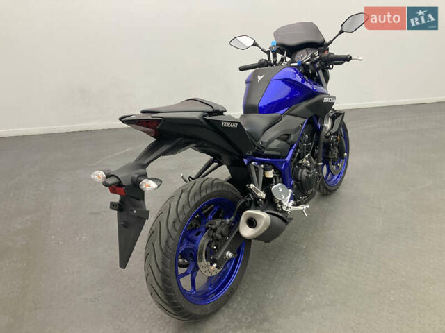 Синий Ямаха MT-03, объемом двигателя 0.32 л и пробегом 5 тыс. км за 5000 $, фото 4 на Automoto.ua