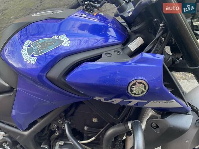 Синий Ямаха MT-03, объемом двигателя 0.32 л и пробегом 23 тыс. км за 5000 $, фото 5 на Automoto.ua