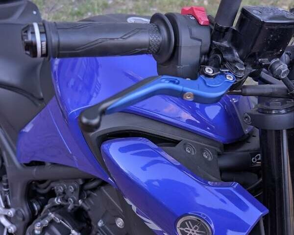 Синій Ямаха MT-03, об'ємом двигуна 0.32 л та пробігом 5 тис. км за 5799 $, фото 15 на Automoto.ua