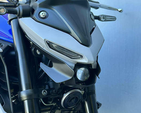 Синий Ямаха MT-03, объемом двигателя 0.32 л и пробегом 16 тыс. км за 5300 $, фото 5 на Automoto.ua