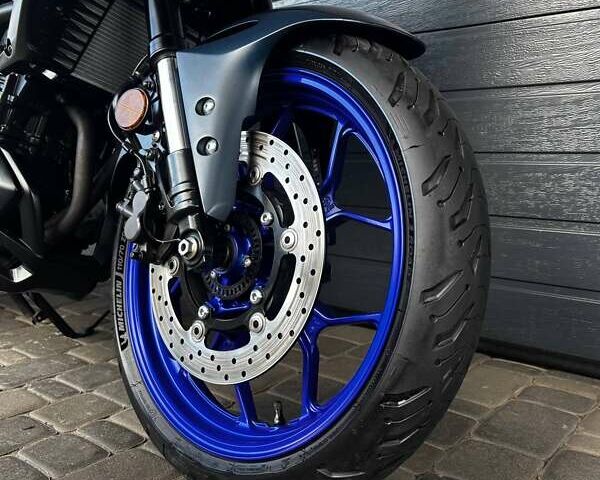 Синий Ямаха MT-03, объемом двигателя 0.32 л и пробегом 15 тыс. км за 5500 $, фото 7 на Automoto.ua