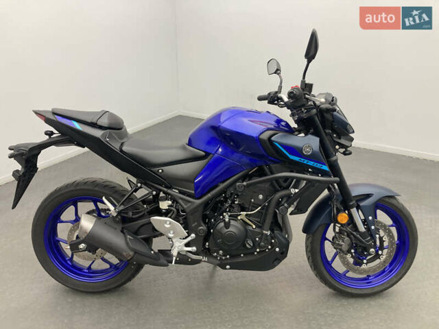 Синий Ямаха MT-03, объемом двигателя 0.32 л и пробегом 9 тыс. км за 5200 $, фото 3 на Automoto.ua