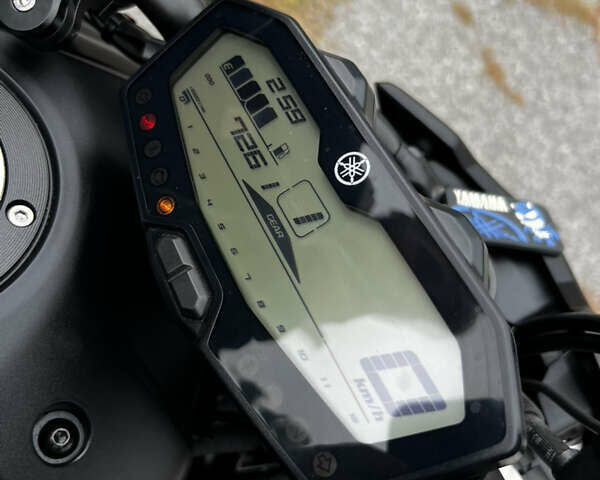 Чорний Ямаха MT-07, об'ємом двигуна 0.69 л та пробігом 7 тис. км за 8500 $, фото 4 на Automoto.ua