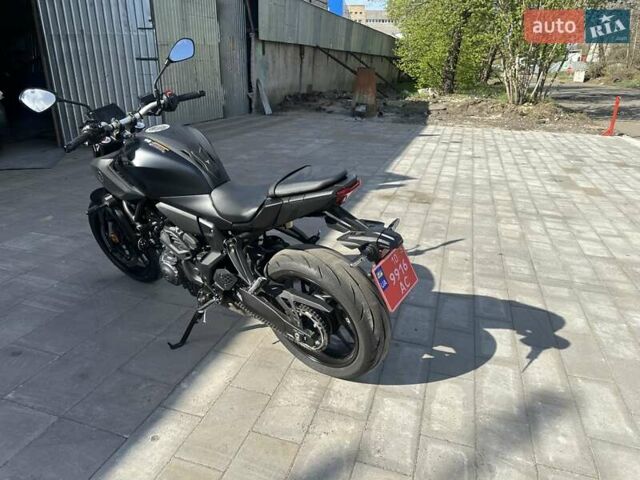 Черный Ямаха MT-07, объемом двигателя 0 л и пробегом 1 тыс. км за 11269 $, фото 2 на Automoto.ua