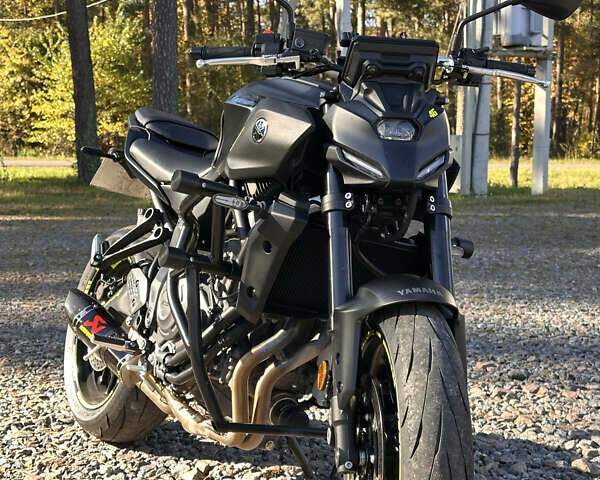 Чорний Ямаха MT-07, об'ємом двигуна 0 л та пробігом 5 тис. км за 9900 $, фото 22 на Automoto.ua