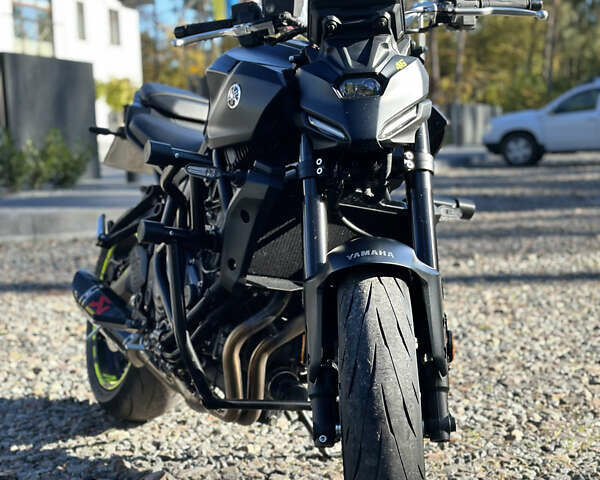Чорний Ямаха MT-07, об'ємом двигуна 0 л та пробігом 5 тис. км за 9900 $, фото 2 на Automoto.ua