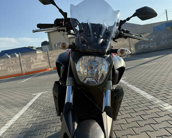 Красный Ямаха MT-07, объемом двигателя 0.69 л и пробегом 35 тыс. км за 7000 $, фото 12 на Automoto.ua