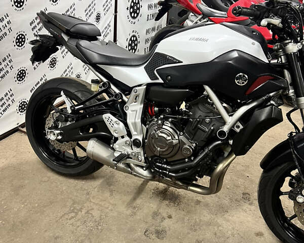 Ямаха MT-07, объемом двигателя 0.7 л и пробегом 22 тыс. км за 6600 $, фото 2 на Automoto.ua
