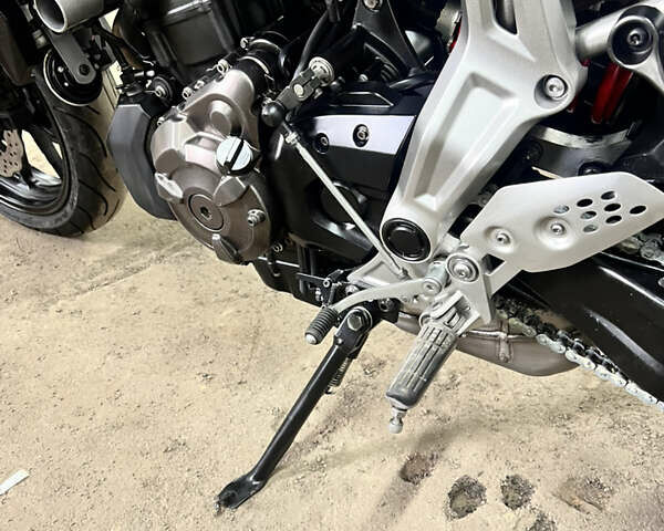 Ямаха MT-07, объемом двигателя 0.7 л и пробегом 22 тыс. км за 6600 $, фото 5 на Automoto.ua