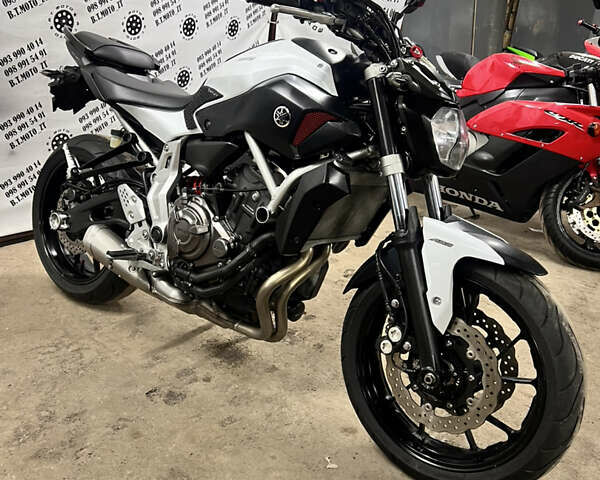 Ямаха MT-07, объемом двигателя 0.7 л и пробегом 22 тыс. км за 6600 $, фото 4 на Automoto.ua