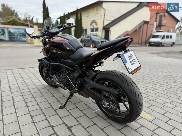 Ямаха MT-07, объемом двигателя 0.7 л и пробегом 10 тыс. км за 8400 $, фото 7 на Automoto.ua