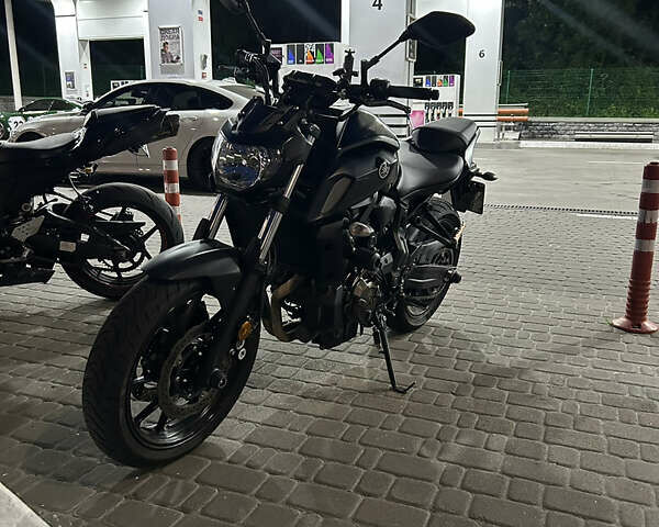 Ямаха MT-07, об'ємом двигуна 0.7 л та пробігом 35 тис. км за 7300 $, фото 4 на Automoto.ua