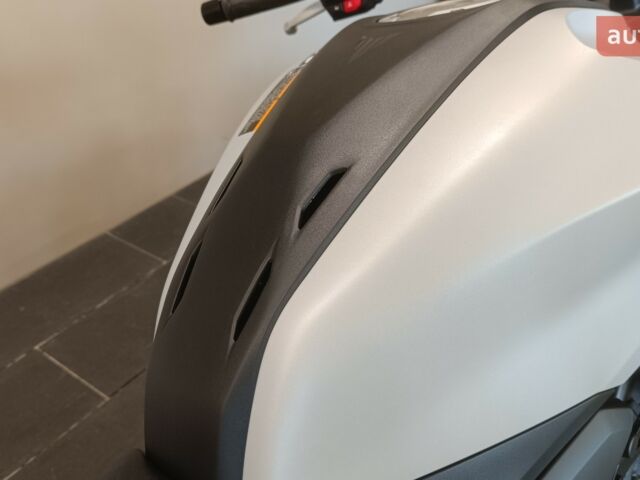 Ямаха MT-07, объемом двигателя 0.69 л и пробегом 0 тыс. км за 10052 $, фото 20 на Automoto.ua