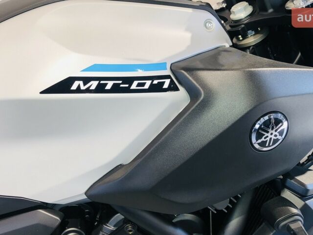 купити нове авто Ямаха MT-07 2025 року від офіційного дилера YAMAHA Черкаси Ямаха фото