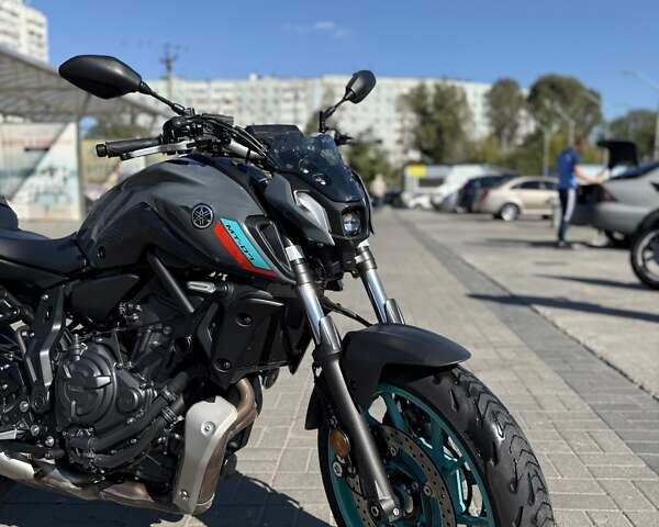Серый Ямаха MT-07, объемом двигателя 0.69 л и пробегом 26 тыс. км за 8400 $, фото 10 на Automoto.ua