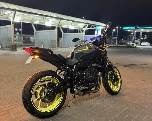 Серый Ямаха MT-07, объемом двигателя 0.7 л и пробегом 41 тыс. км за 6699 $, фото 12 на Automoto.ua