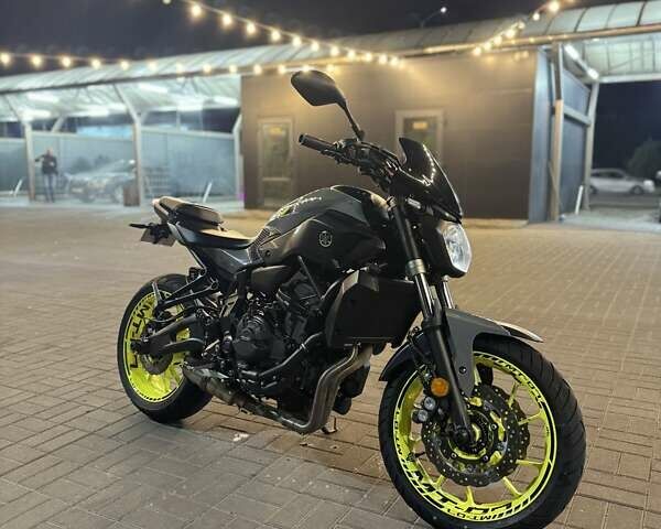 Серый Ямаха MT-07, объемом двигателя 0.7 л и пробегом 41 тыс. км за 6699 $, фото 23 на Automoto.ua