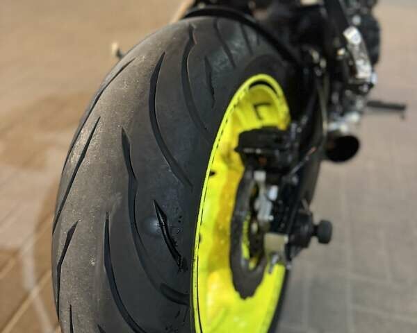 Серый Ямаха MT-07, объемом двигателя 0.7 л и пробегом 41 тыс. км за 6699 $, фото 25 на Automoto.ua