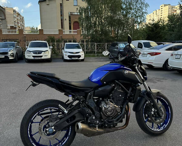 Синій Ямаха MT-07, об'ємом двигуна 0.69 л та пробігом 15 тис. км за 7400 $, фото 9 на Automoto.ua