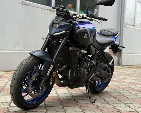 Синий Ямаха MT-07, объемом двигателя 0.7 л и пробегом 2 тыс. км за 9500 $, фото 1 на Automoto.ua