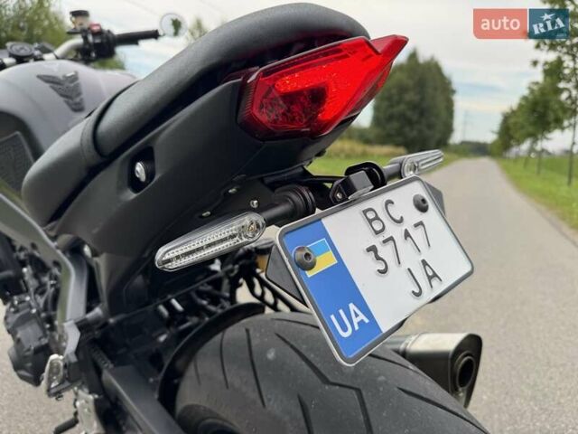 Черный Ямаха MT-09, объемом двигателя 0.89 л и пробегом 12 тыс. км за 12000 $, фото 26 на Automoto.ua