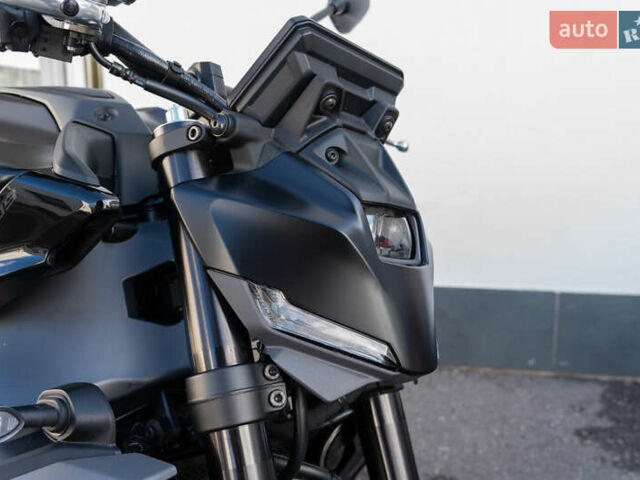 Черный Ямаха MT-09, объемом двигателя 0 л и пробегом 2 тыс. км за 14100 $, фото 1 на Automoto.ua