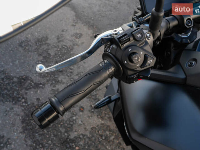 Черный Ямаха MT-09, объемом двигателя 0 л и пробегом 2 тыс. км за 14100 $, фото 7 на Automoto.ua