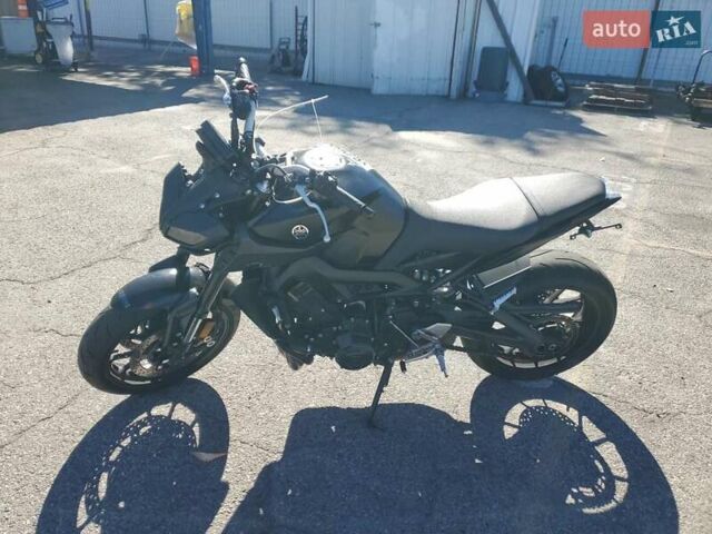 Черный Ямаха MT-09, объемом двигателя 0 л и пробегом 12 тыс. км за 4300 $, фото 2 на Automoto.ua