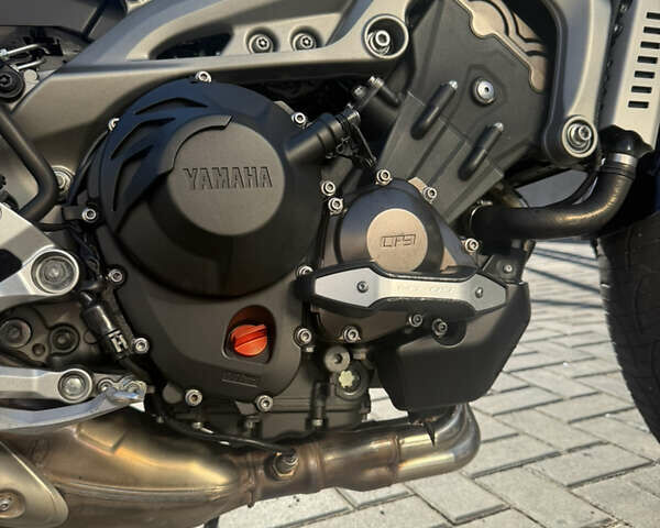 Фиолетовый Ямаха MT-09, объемом двигателя 0.9 л и пробегом 25 тыс. км за 8700 $, фото 15 на Automoto.ua