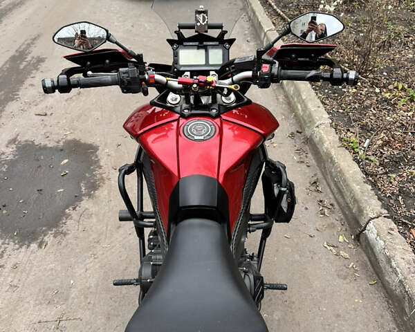 Красный Ямаха MT-09, объемом двигателя 0.9 л и пробегом 59 тыс. км за 7500 $, фото 3 на Automoto.ua