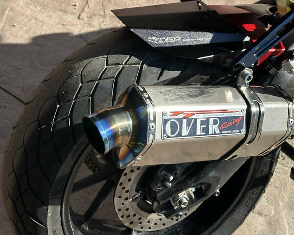 Красный Ямаха MT-09, объемом двигателя 0.85 л и пробегом 32 тыс. км за 8500 $, фото 10 на Automoto.ua