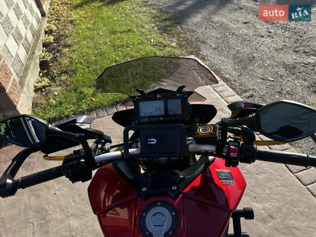 Красный Ямаха MT-09, объемом двигателя 0.85 л и пробегом 32 тыс. км за 8500 $, фото 2 на Automoto.ua