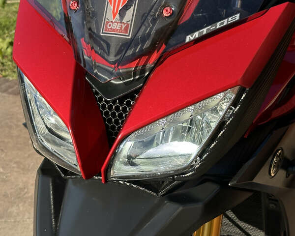 Красный Ямаха MT-09, объемом двигателя 0.85 л и пробегом 32 тыс. км за 8500 $, фото 26 на Automoto.ua