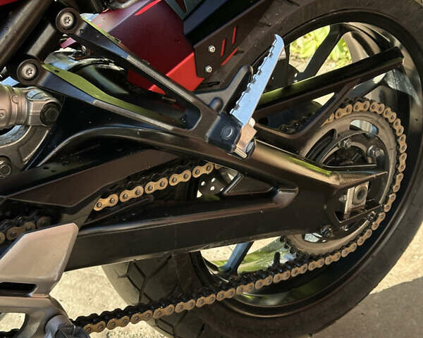 Красный Ямаха MT-09, объемом двигателя 0.85 л и пробегом 32 тыс. км за 8500 $, фото 16 на Automoto.ua