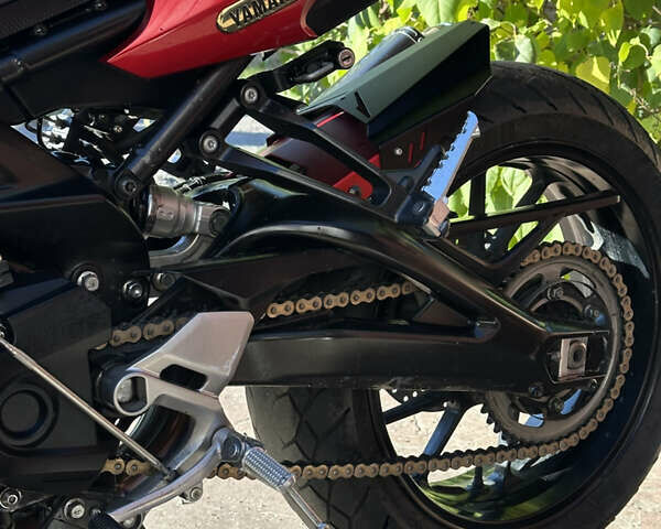 Красный Ямаха MT-09, объемом двигателя 0.85 л и пробегом 32 тыс. км за 8500 $, фото 15 на Automoto.ua
