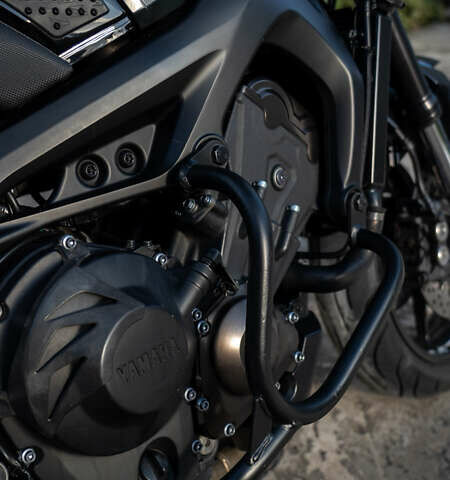 Ямаха MT-09, объемом двигателя 0.9 л и пробегом 43 тыс. км за 8300 $, фото 10 на Automoto.ua