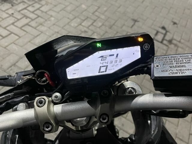 Ямаха MT-09, объемом двигателя 0.9 л и пробегом 0 тыс. км за 4100 $, фото 4 на Automoto.ua