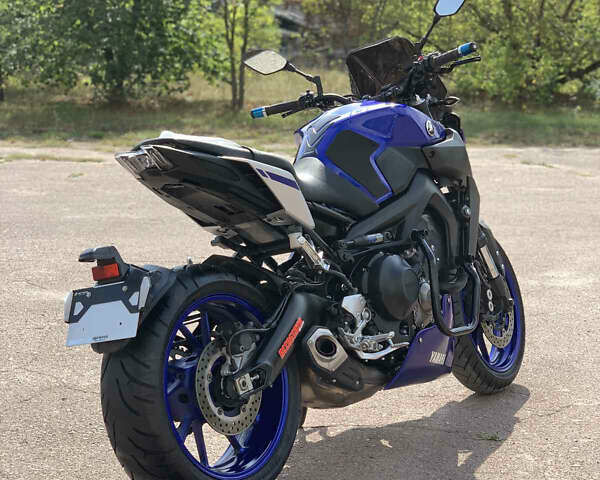 Ямаха MT-09, объемом двигателя 0 л и пробегом 16 тыс. км за 9600 $, фото 2 на Automoto.ua