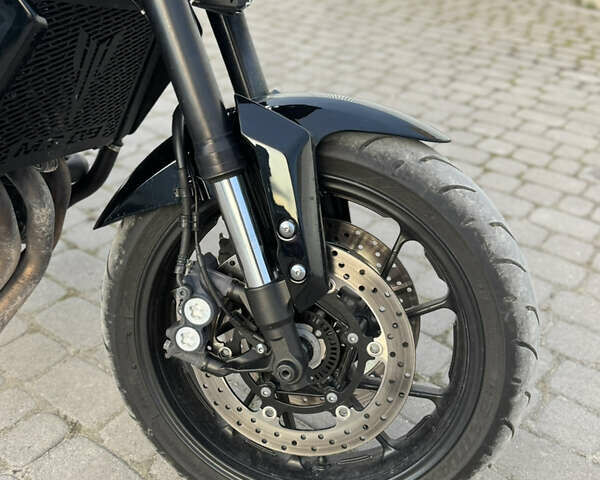 Ямаха MT-09, объемом двигателя 0.9 л и пробегом 20 тыс. км за 5500 $, фото 1 на Automoto.ua