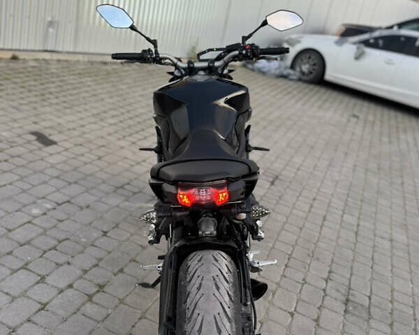 Ямаха MT-09, объемом двигателя 0.9 л и пробегом 20 тыс. км за 5500 $, фото 3 на Automoto.ua