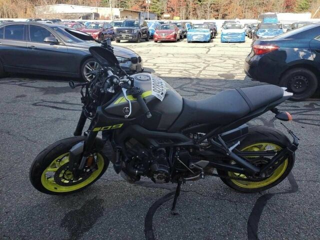 Ямаха MT-09, об'ємом двигуна 0.9 л та пробігом 0 тис. км за 2900 $, фото 5 на Automoto.ua