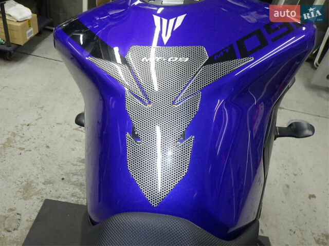 Ямаха MT-09, объемом двигателя 0 л и пробегом 25 тыс. км за 10400 $, фото 6 на Automoto.ua